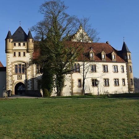 Schlosshotel Gotzenburg Jagsthausen Buitenkant foto