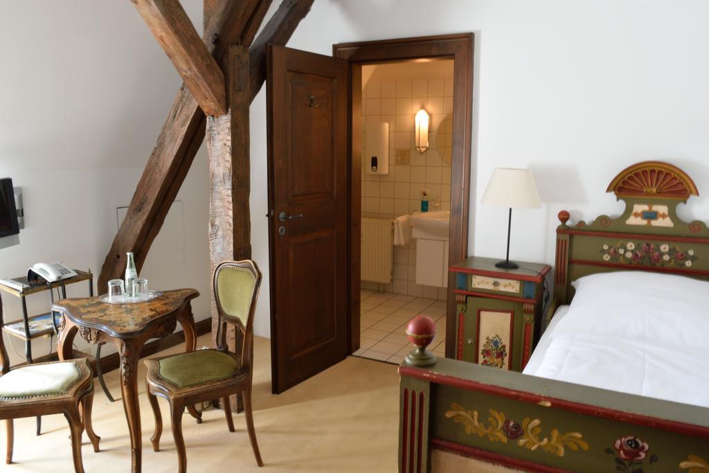 Schlosshotel Gotzenburg Jagsthausen Buitenkant foto