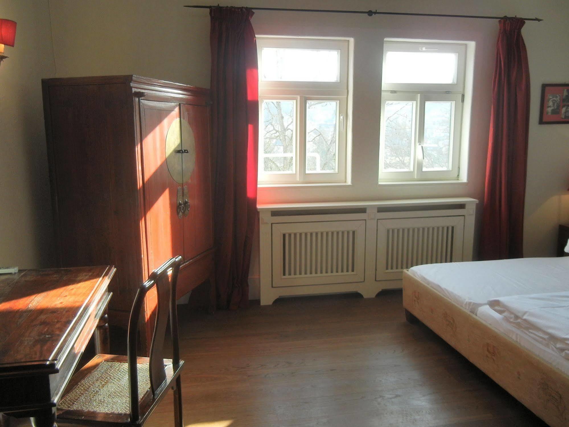 Schlosshotel Gotzenburg Jagsthausen Buitenkant foto