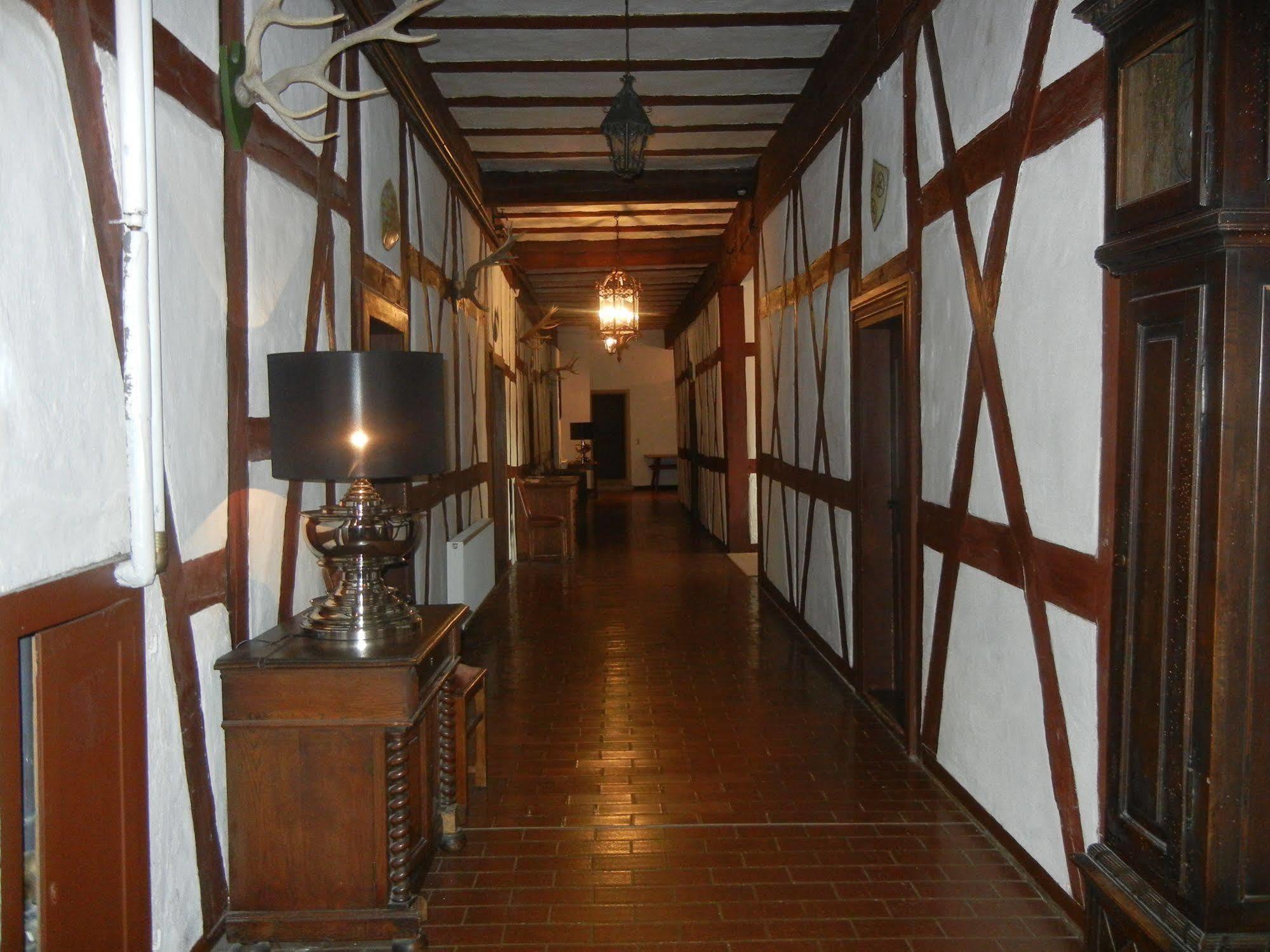 Schlosshotel Gotzenburg Jagsthausen Buitenkant foto